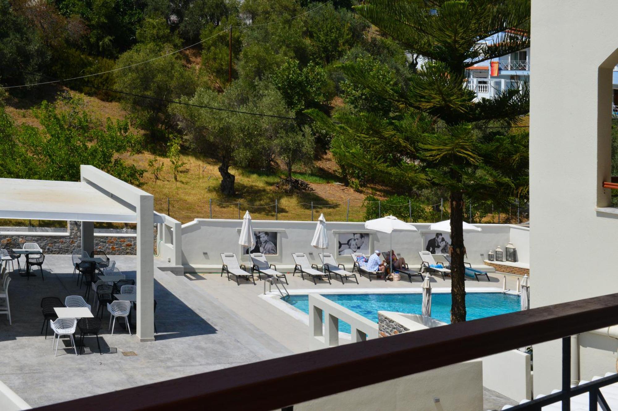 Hotel Marina Kolios Buitenkant foto