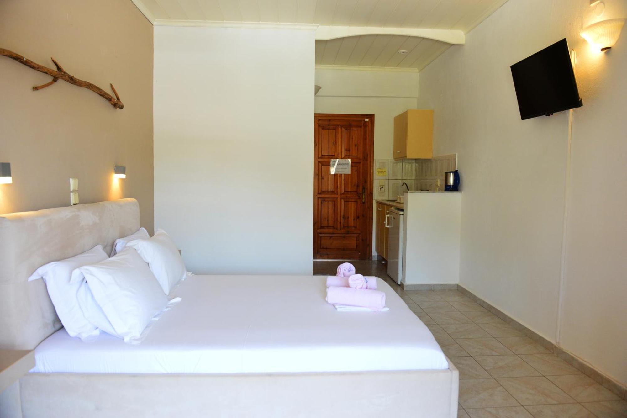 Hotel Marina Kolios Buitenkant foto