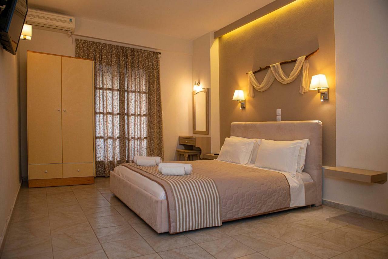 Hotel Marina Kolios Buitenkant foto